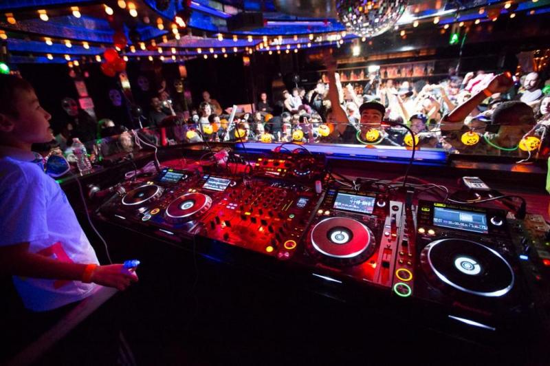 Sound equipment for nightclub