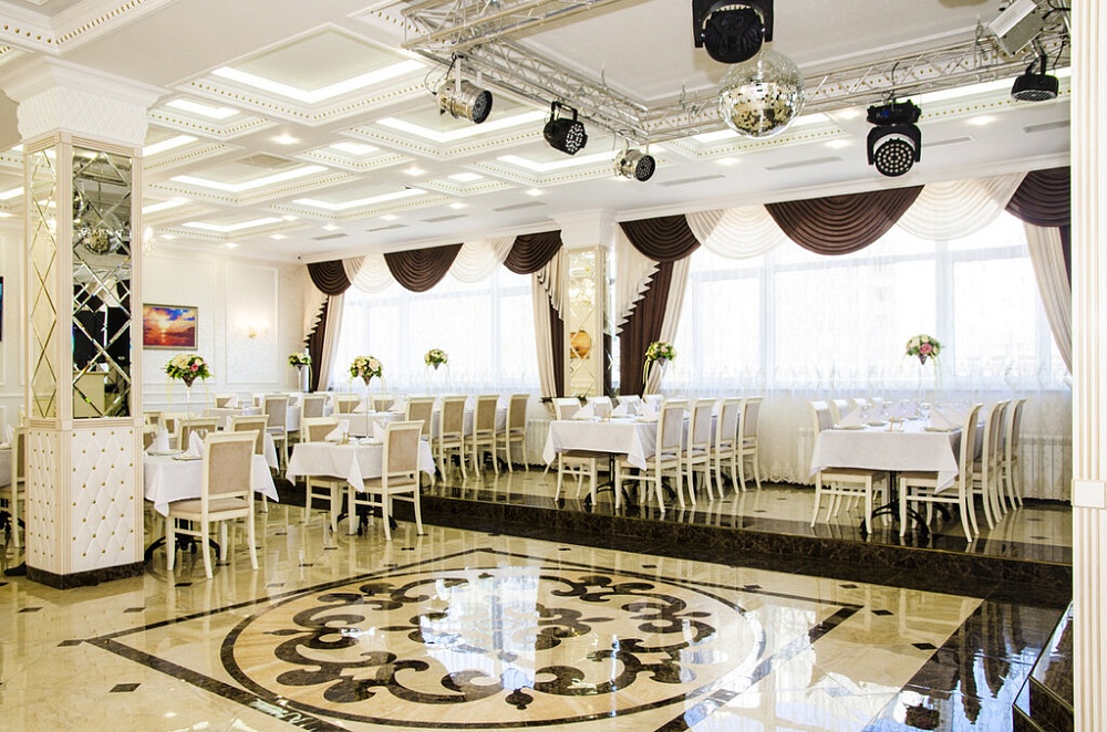 Banquet hall Zarya